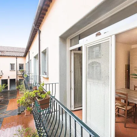 Palazzo Ghibellina By In Vakantiehuis Florence