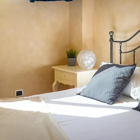 Palazzo Ghibellina By In Сasa de vacaciones